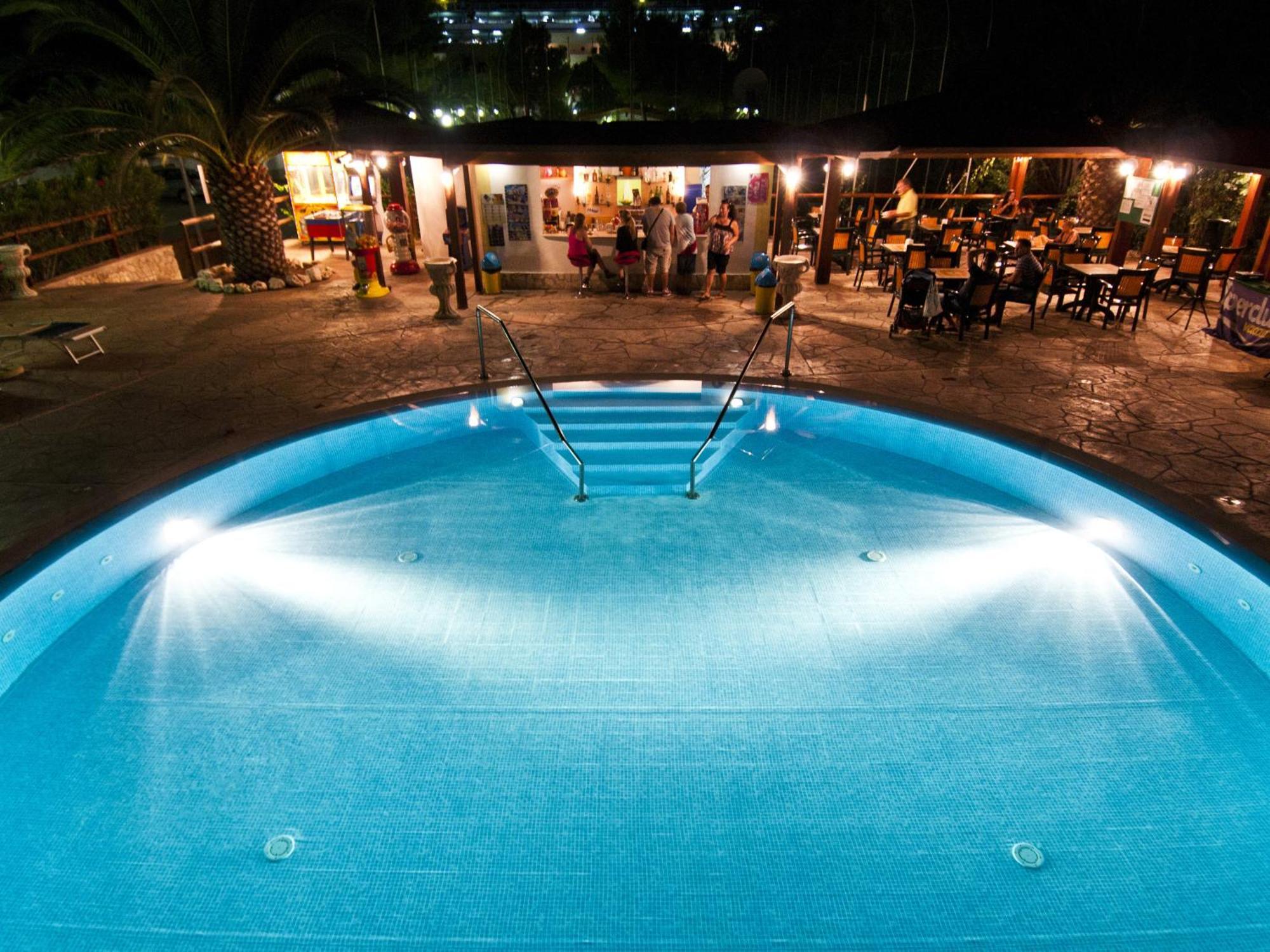 Green Park Village เวียสเต ภายนอก รูปภาพ